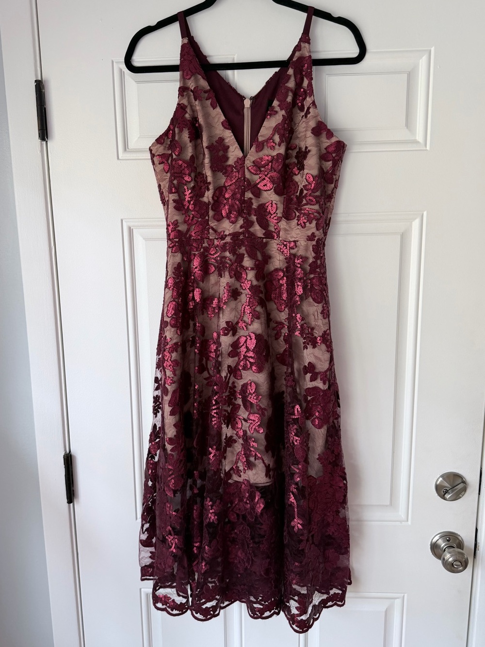 Dress The Population Maria Dress Plunging A-Line Sequin Midi size s berry nude